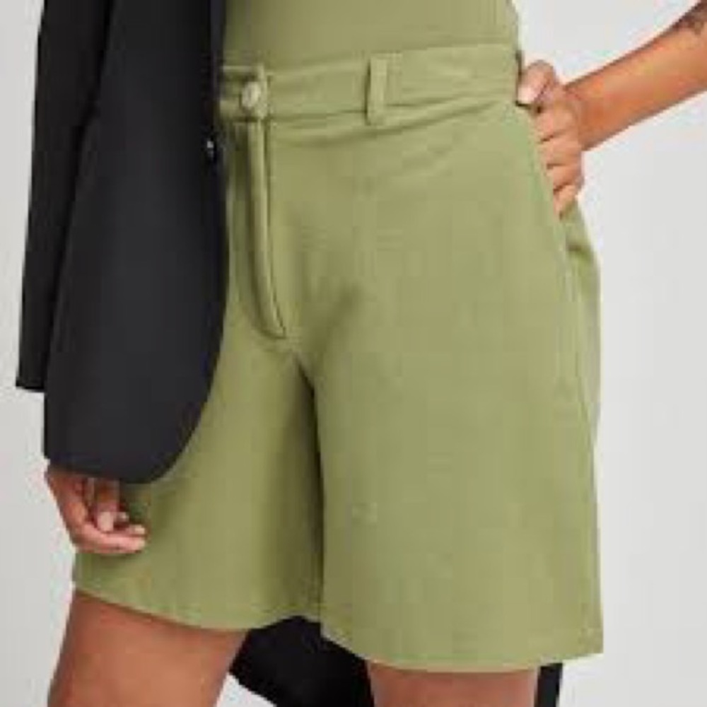 RicherPoorer rustic city short olive green women’s‎ size XS new with tags modern - Picture 3 of 12